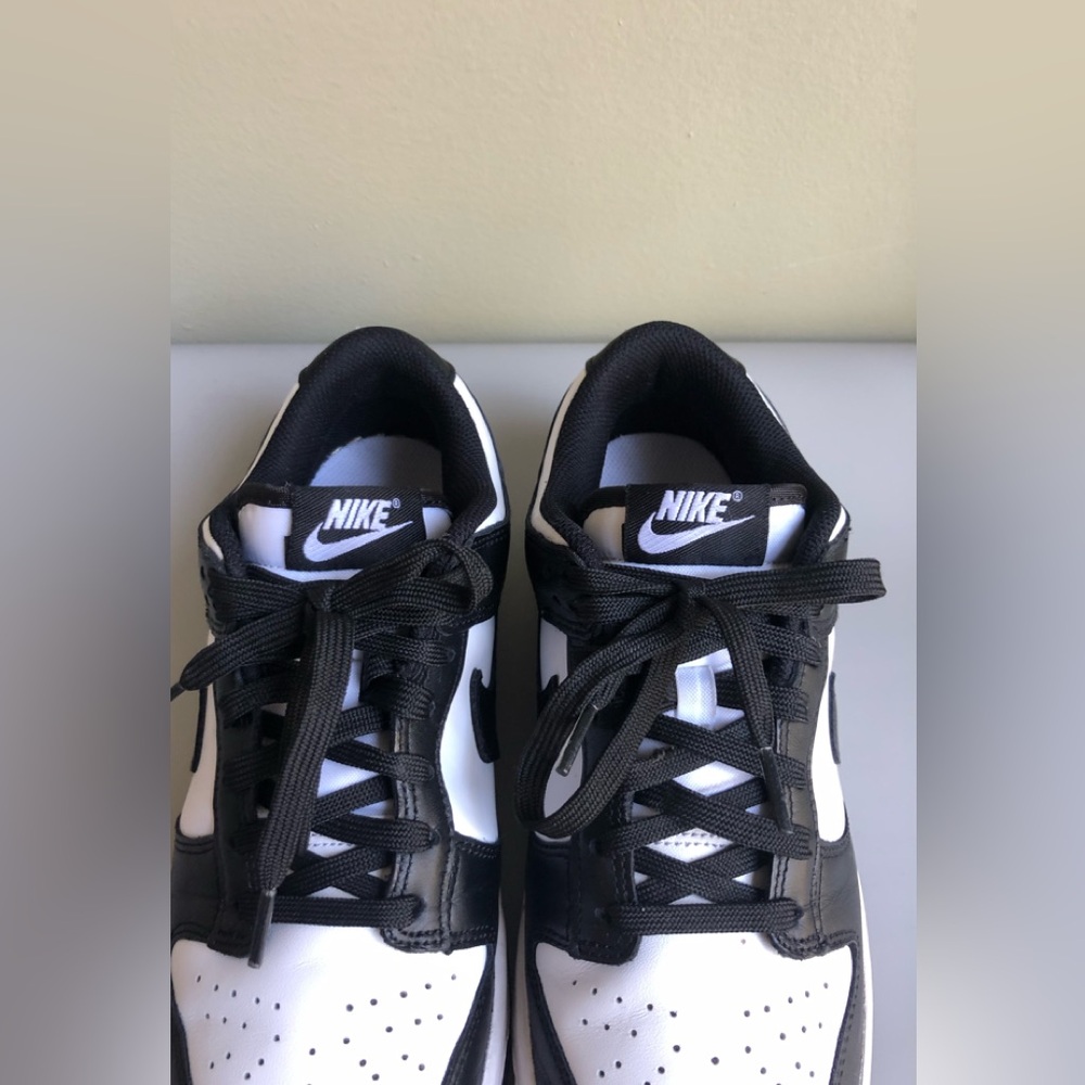 Nike Women’s Dunk Low Shoes In White Size: US 8 EUR 39 - Picture 8 of 13
